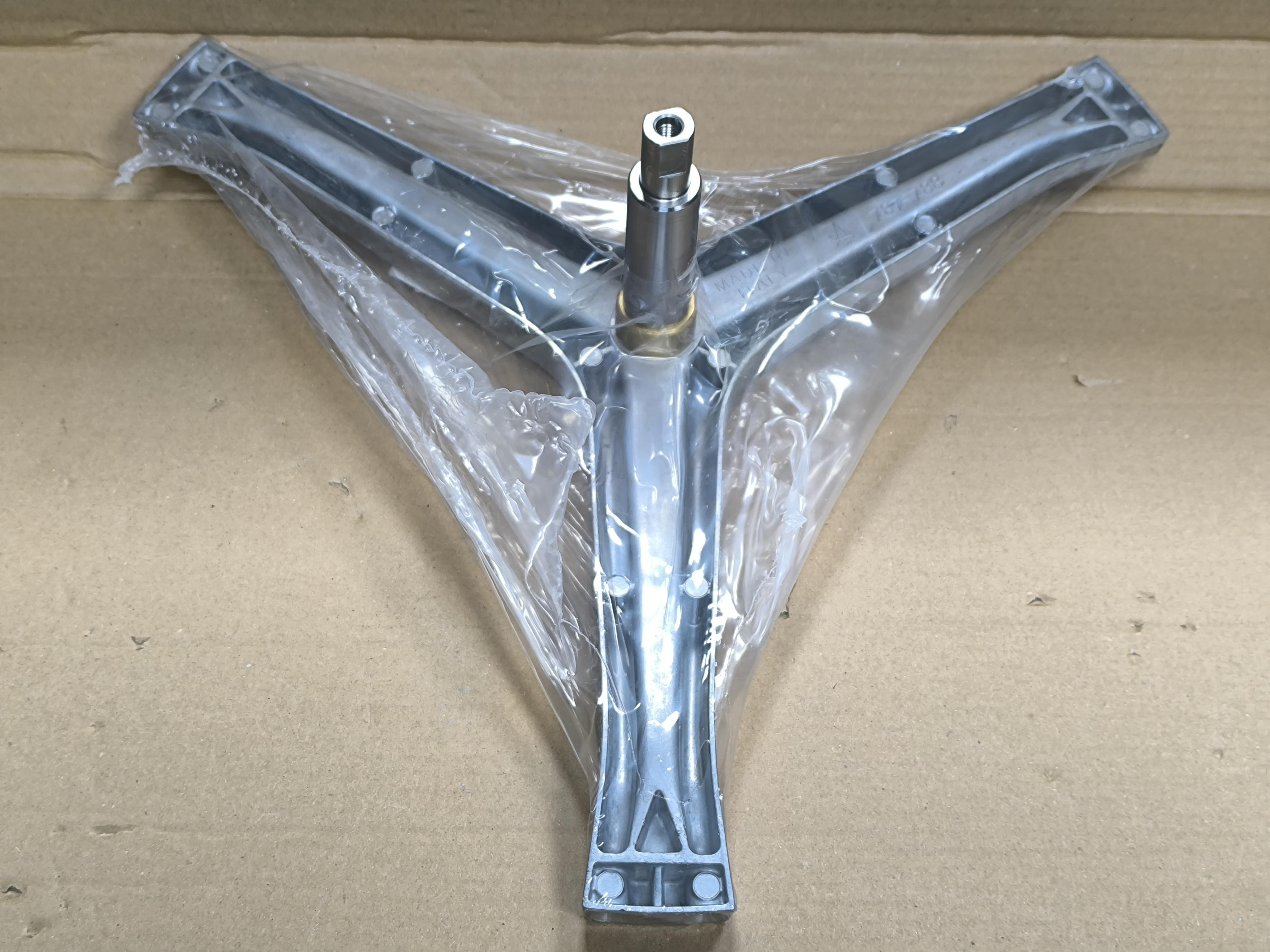 Çamaşır Makinesi Tambur Şaftı 3 Ayak Tambur Bosch Classix 5