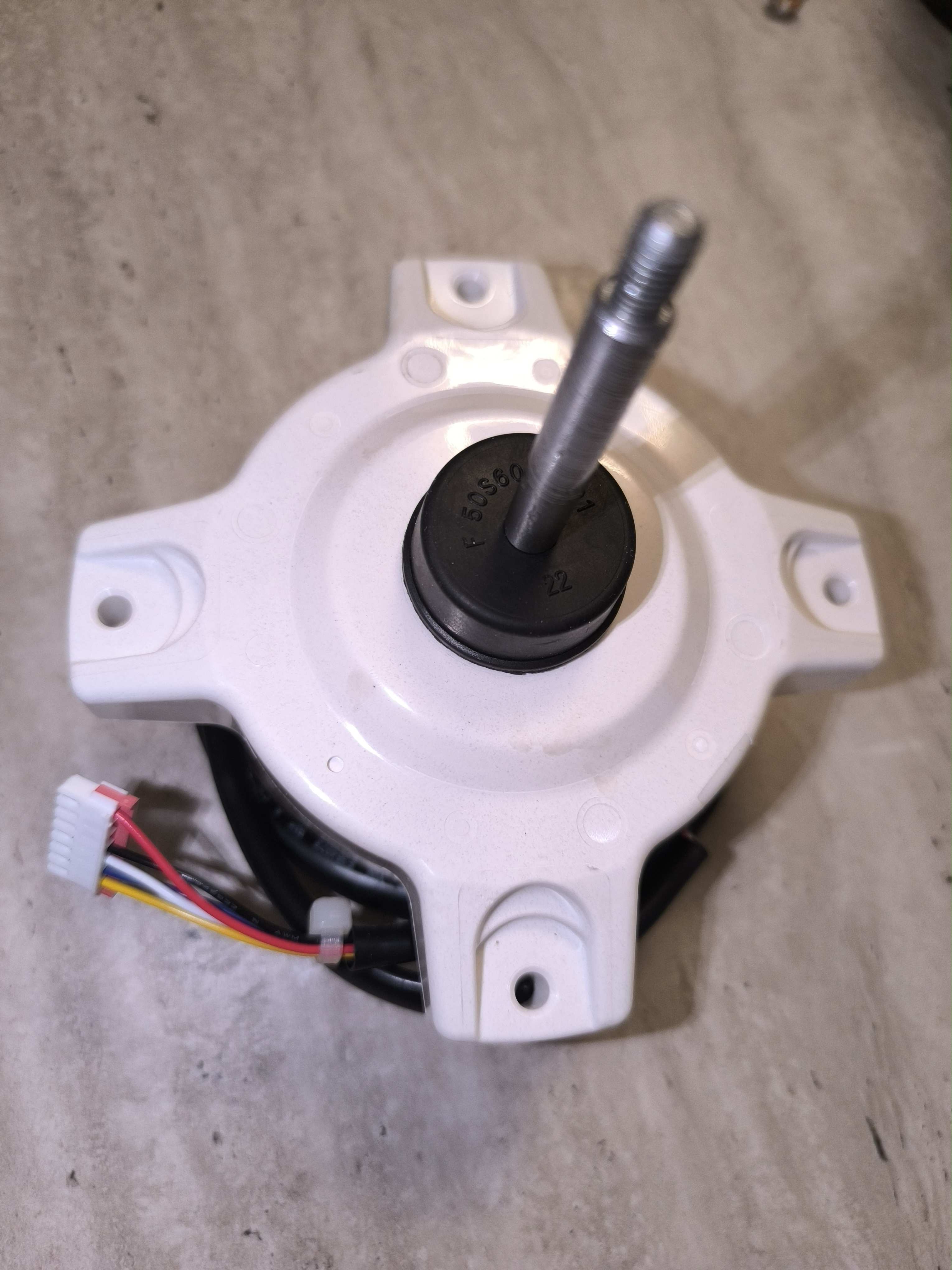 Beko Klima Fan Motor Dış Ünite 512410 INVERTER (12K-DIŞ ÜNİTE)