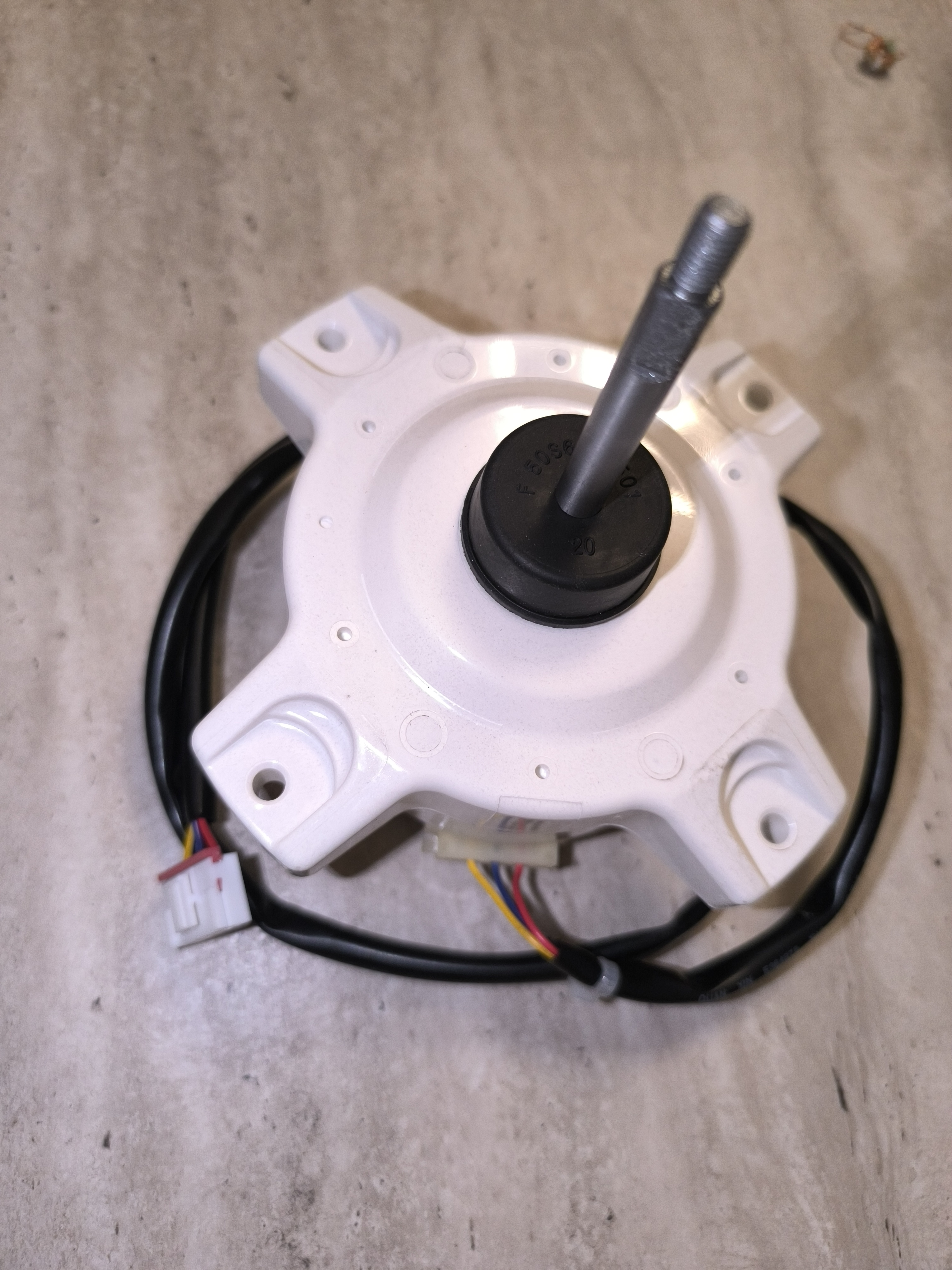 Beko Klima Dış Ünite Fan Motoru inverter